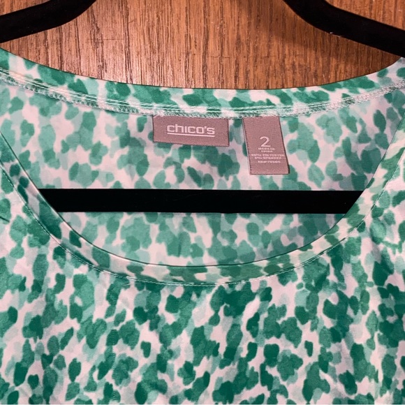 NWOT Chico’s Watercolor Blouse - Picture 5 of 5